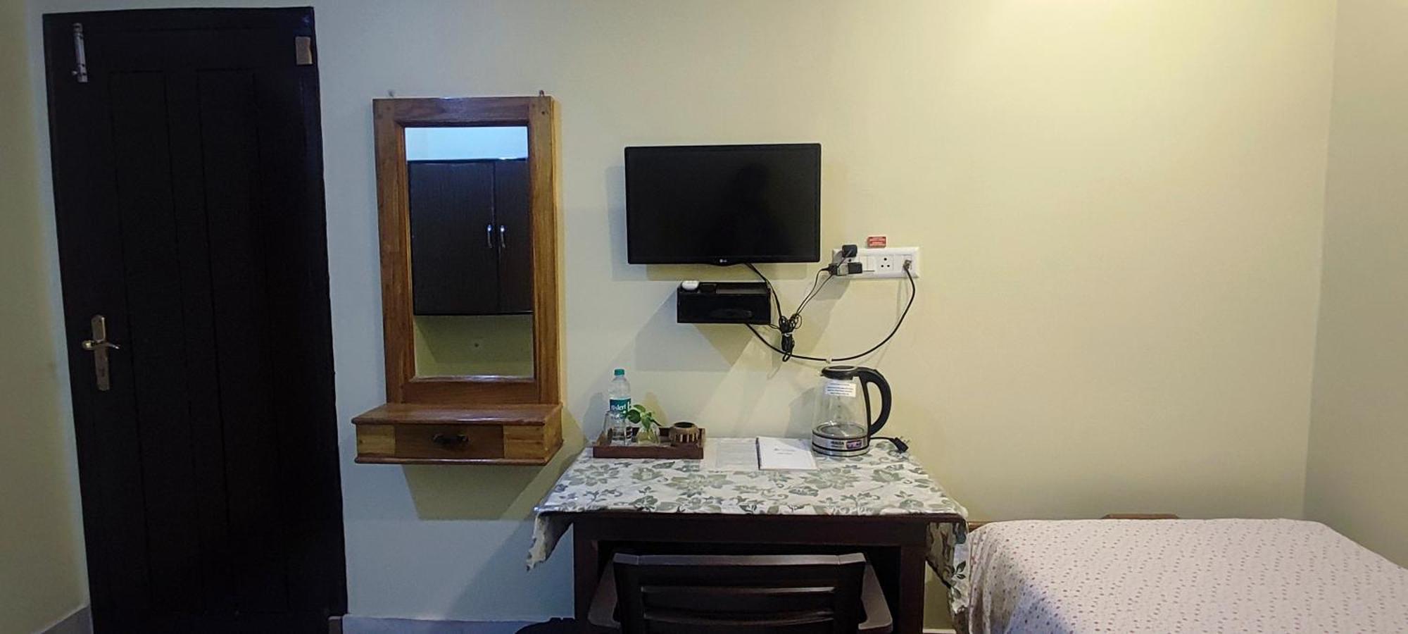 Nirvana Guest House Guwahati Exterior foto